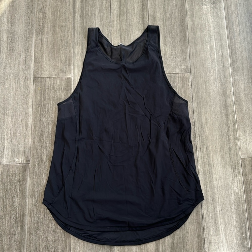 Lululemon black tank top